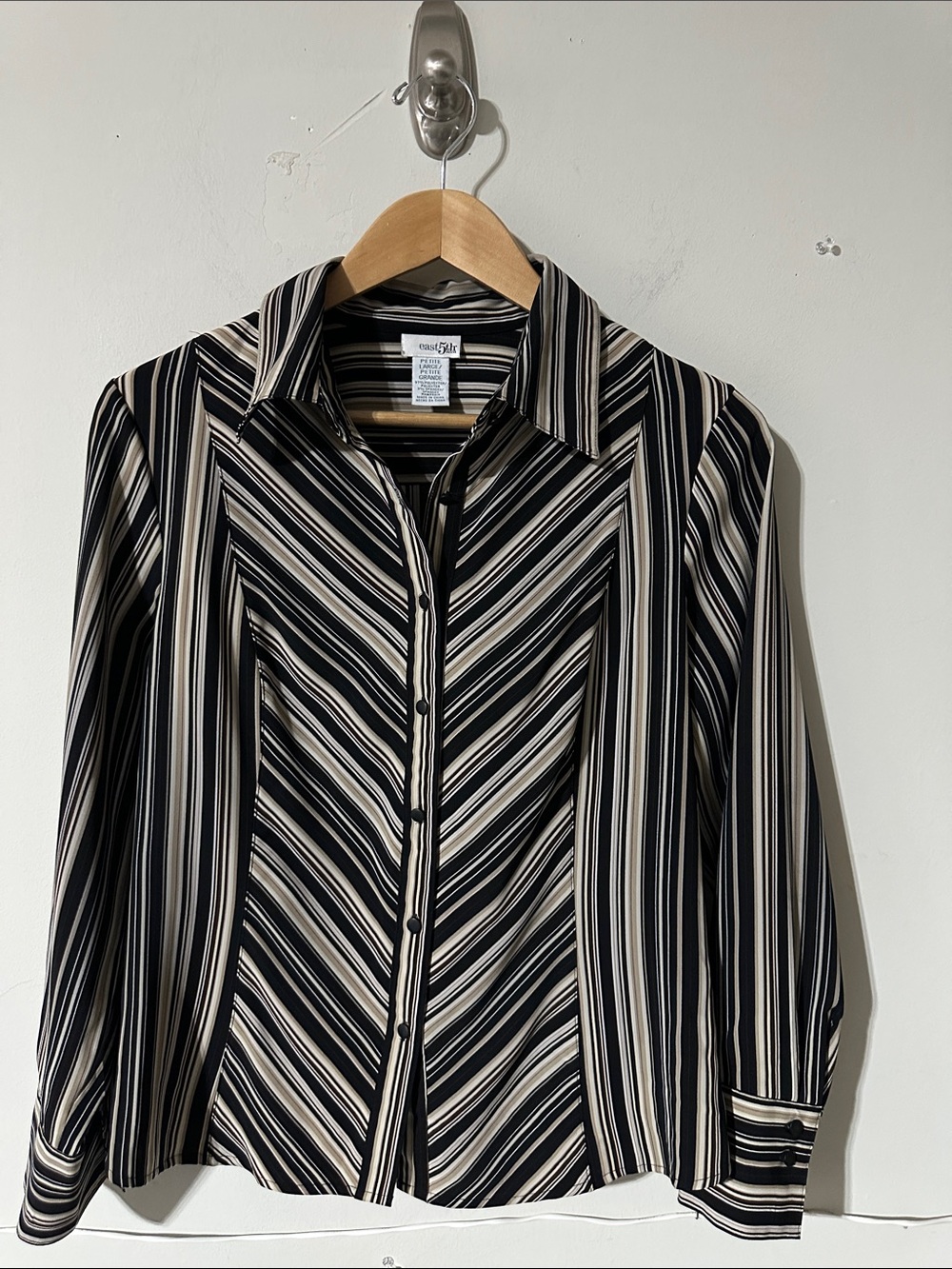 East 5th • Women’s Petite Large Striped Button Front Long Sleeve Blouse